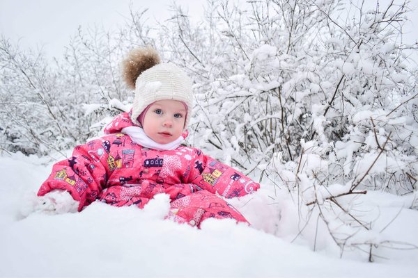 Conseils pour marier des leggings imprimés avec des hauts unis pour un look équilibré